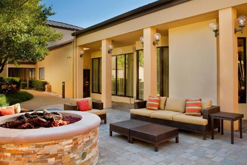 Courtyard Dallas Las Colinas - image 16