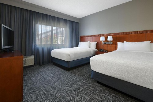 Courtyard Dallas Las Colinas - image 33