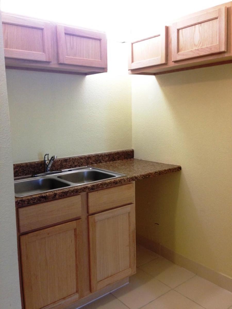 Days Inn by Wyndham Irving Grapevine DFW Airport North - image 6