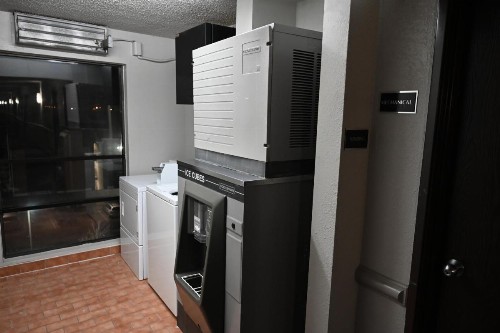 Atrium Hotel and Suites DFW Airport - image 12