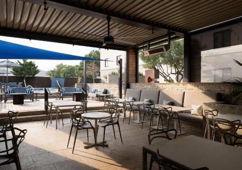 Hilton Garden Inn Las Colinas - image 10