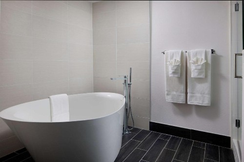 Hilton Garden Inn Las Colinas - image 25