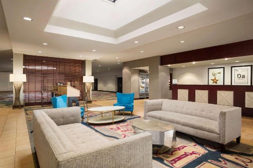 DoubleTree by Hilton DFW Airport North - image 5