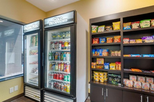 Best Western Plus DFW Airport Suites - image 24