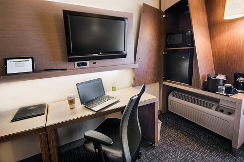 Courtyard by Marriott Dallas DFW Airport North/Irving - image 11
