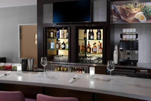 Courtyard by Marriott Dallas DFW Airport North/Irving - image 15