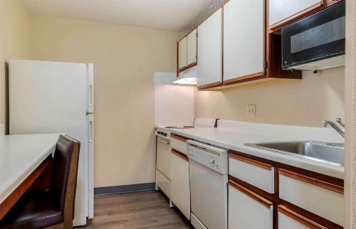 Extended Stay America Suites - Dallas - Las Colinas - Meadow Creek Dr - image 5