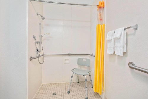La Quinta by Wyndham DFW Airport South / Irving - image 33