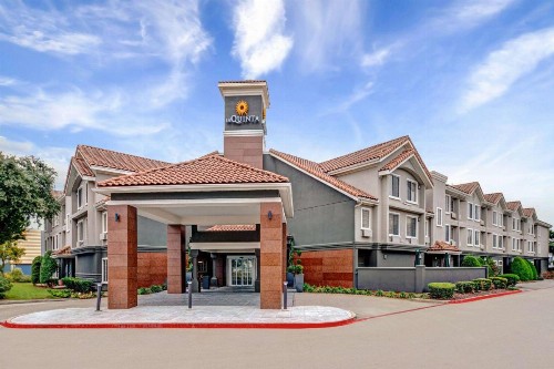 La Quinta by Wyndham Dallas DFW Airport North - image 23