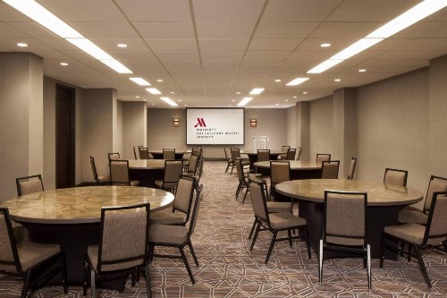 Dallas/Fort Worth Airport Marriott - image 28