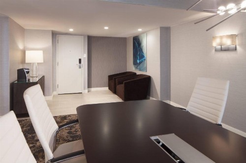 Dallas/Fort Worth Airport Marriott - image 8