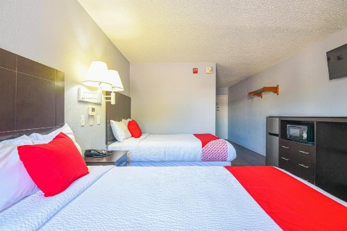 OYO Hotel Irving DFW Airport South - image 30
