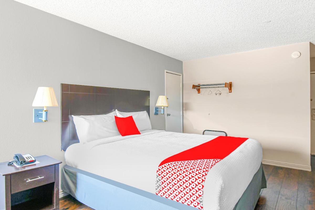 OYO Hotel Irving DFW Airport South - image 5