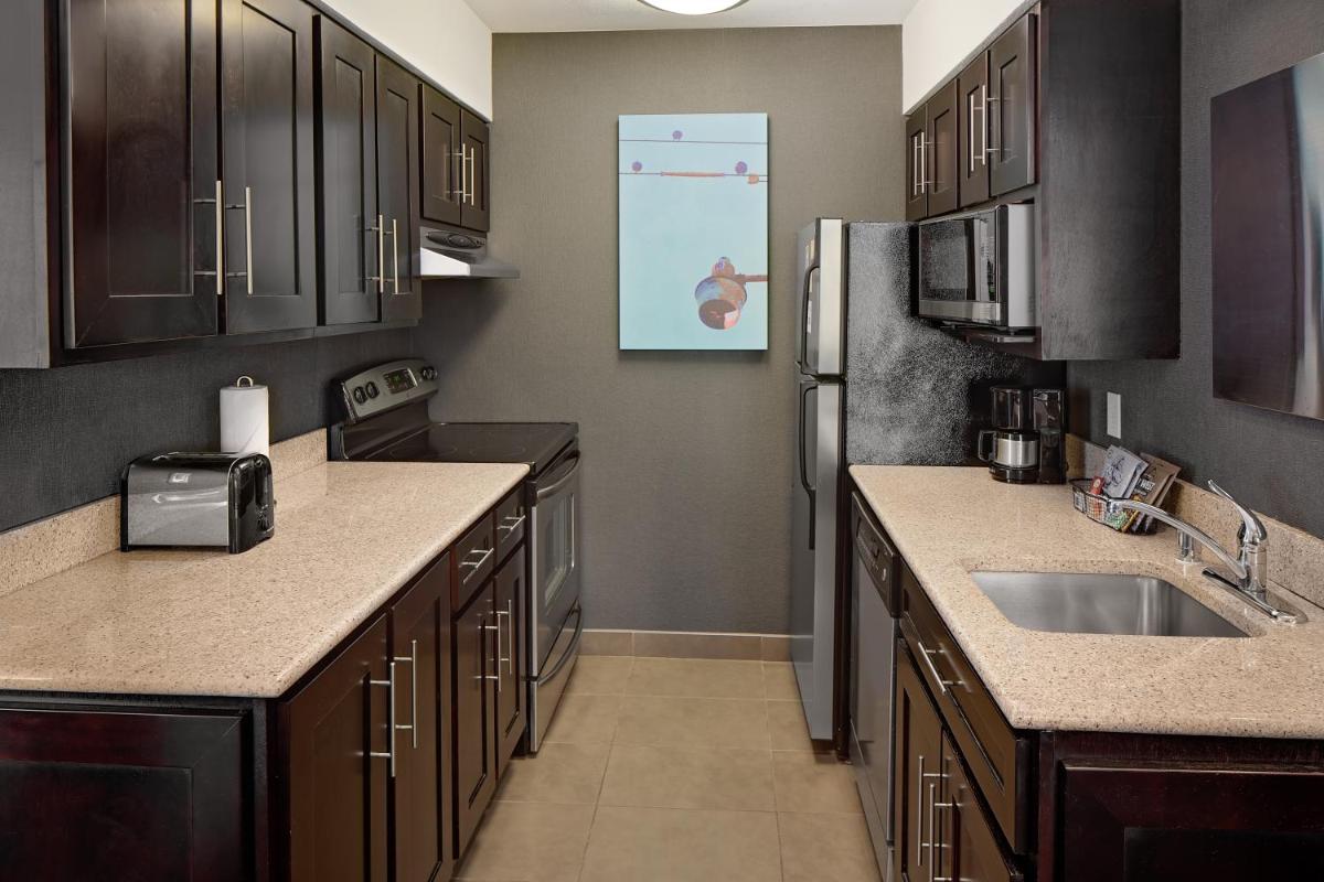 Hyatt House Dallas Las Colinas - image 7