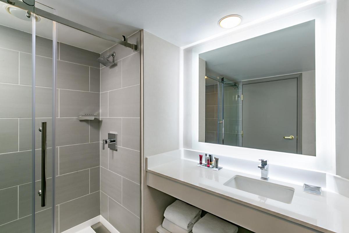 Marriott Dallas Las Colinas - image 7
