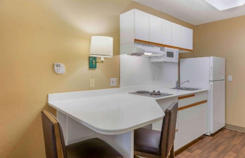 Extended Stay America Suites - Dallas - DFW Airport N - image 9