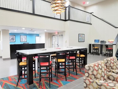 Hawthorn Suites Irving DFW South - image 10