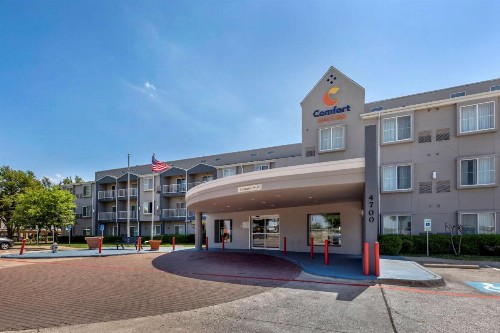 Comfort Suites Dfw