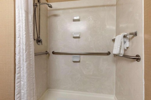 Comfort Inn DFW Airport North - image 24