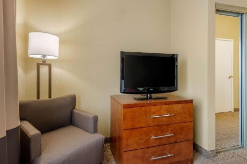 Comfort Inn DFW Airport North - image 28