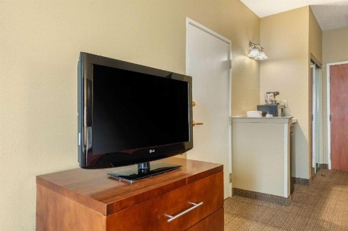 Comfort Inn DFW Airport North - image 29