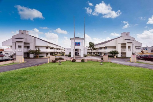 Motel 6-Irving TX - Irving DFW Airport East - image 5