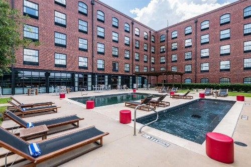 NYLO Las Colinas Hotel Tapestry Collection by Hilton - image 9