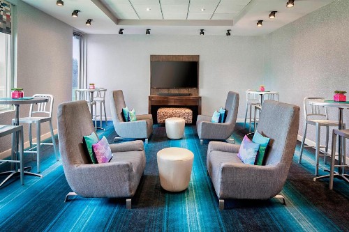 Aloft Hotel Las Colinas - image 14