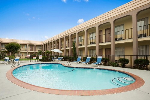 Days Inn by Wyndham Dallas Irving - image 17
