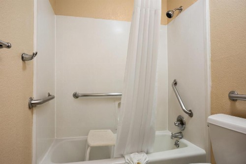 Days Inn by Wyndham Dallas Irving - image 24