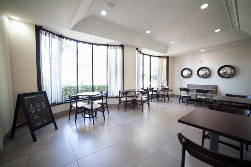 Holiday Inn Irving Las Colinas an IHG Hotel - image 21