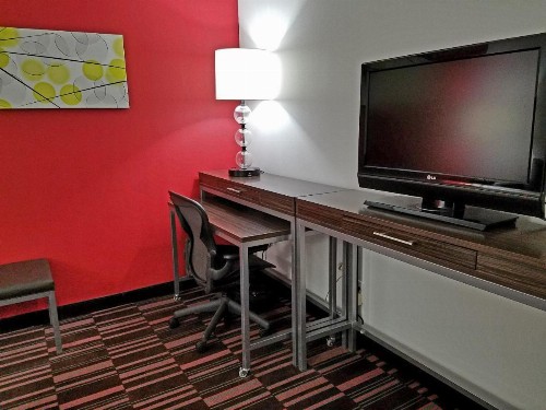 Holiday Inn Irving Las Colinas an IHG Hotel - image 31