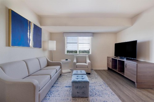 WaterWalk Dallas-Las Colinas - image 4