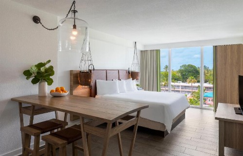 Amara Cay Resort - image 22