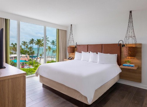 Amara Cay Resort - image 31