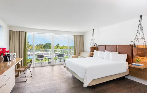 Amara Cay Resort - image 4