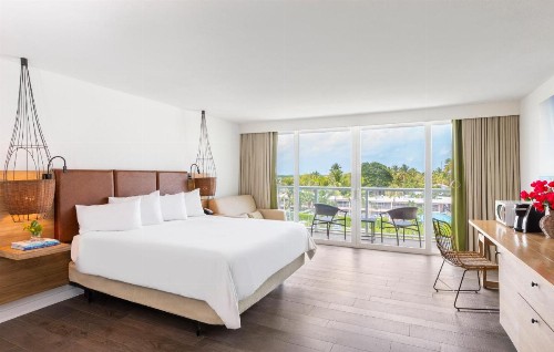 Amara Cay Resort - image 48