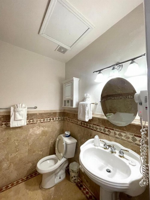 Coconut Cove Resort & Marina - image 32