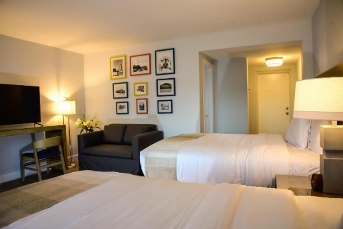 Sunset Inn - image 11