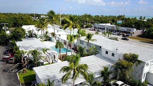 Sunset Inn - image 16