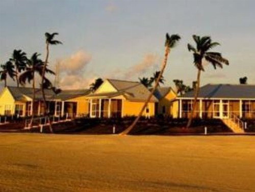 Islander Resort - image 2