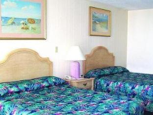 Postcard Inn Beach Resort & Marina - image 5