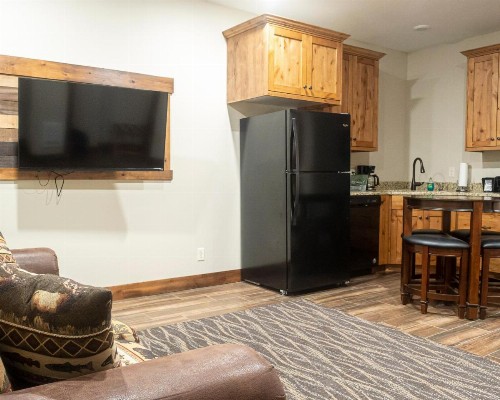 Sawtelle Mountain Resort - image 23