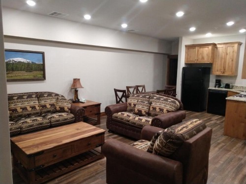 Sawtelle Mountain Resort - image 43