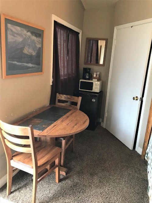 Drift Lodge - image 17