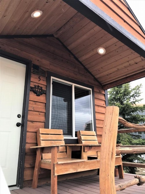 Drift Lodge - image 37