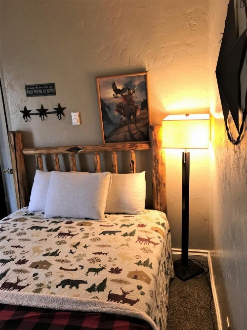 Drift Lodge - image 38