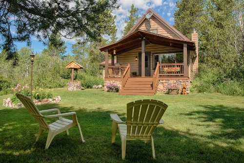 Grandma's Cabin - image 15