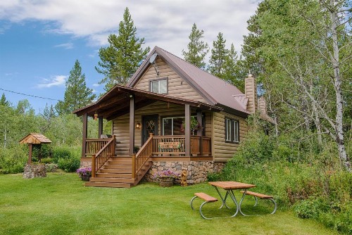 Grandma's Cabin - image 17