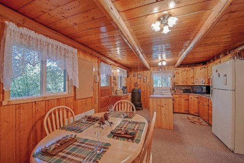 Grandma's Cabin - image 26